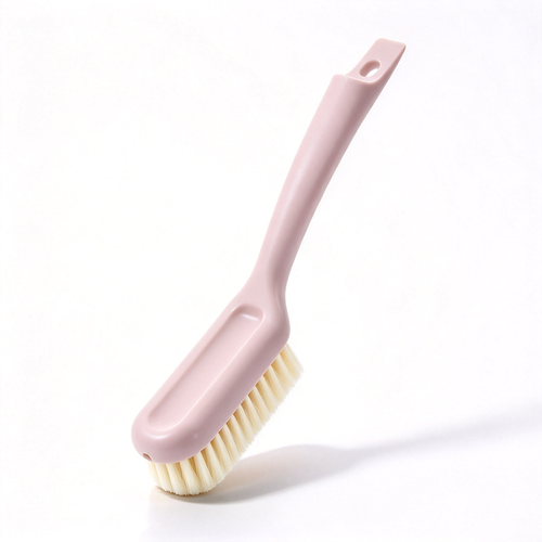 Long-handled household shoe brush